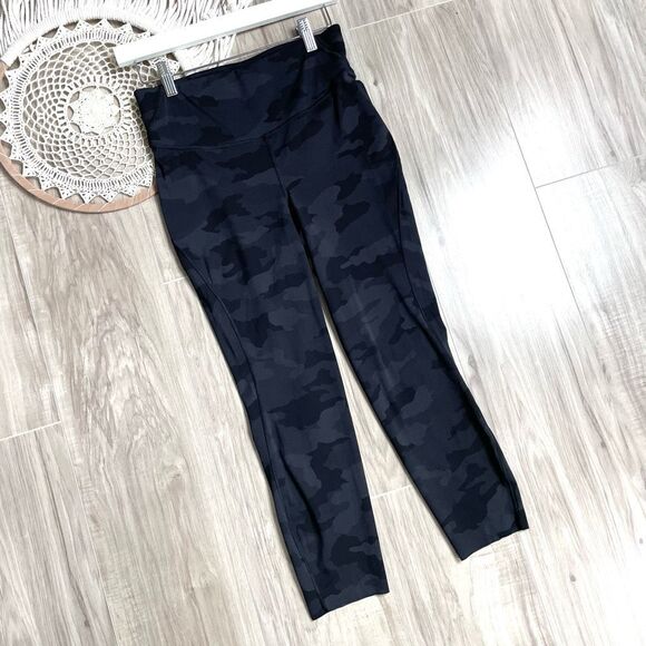 Lululemon Base Pace High-Rise‎ Crop 23" Size 8 Heritage 365 Camo Deep Coal - Picture 4 of 13